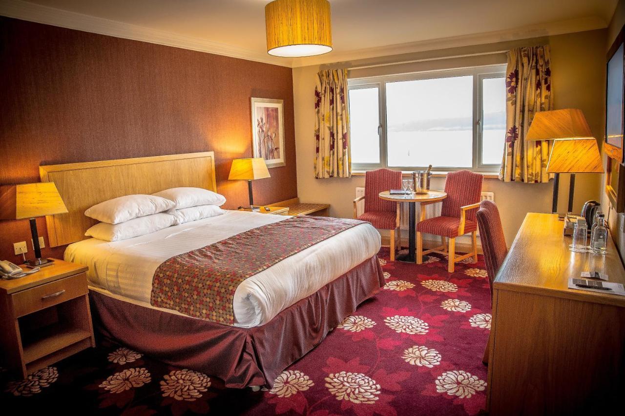 Curran Court Hotel 란 외부 사진